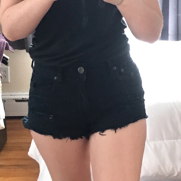 American Eagle Shorts - Picture 4 of 5